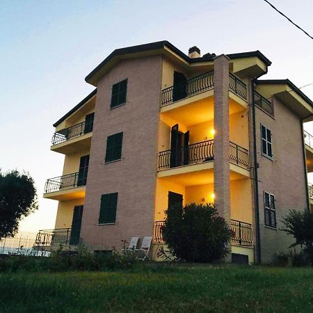 La Collina Di Emma Villa Massignano Kültér fotó